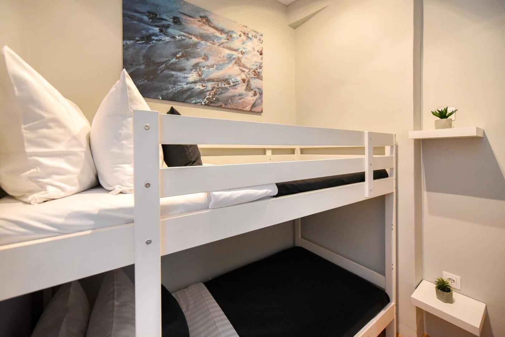 Ideal Home - Spacious & Modern Accommodation Near Unirii Square Bükreş Dış mekan fotoğraf